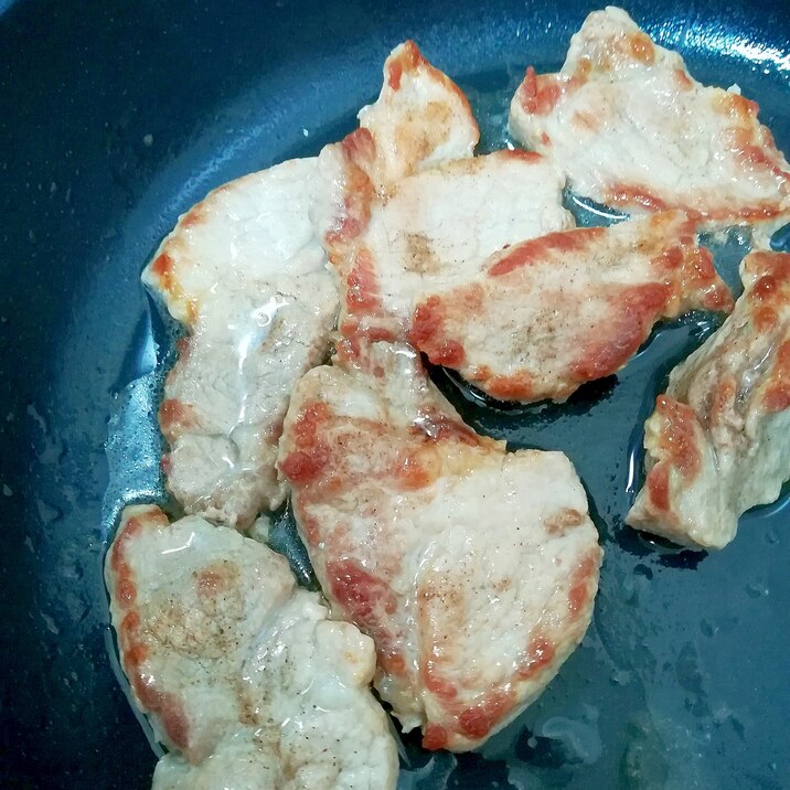 豚ロースかたまり肉で 簡単 ポークソテー レシピ 作り方 By みずたまsweet 楽天レシピ 豚ロースかたまり肉で 簡単 ポークソテー レシピ 作り方 By みずたまsweet 楽天レシピ